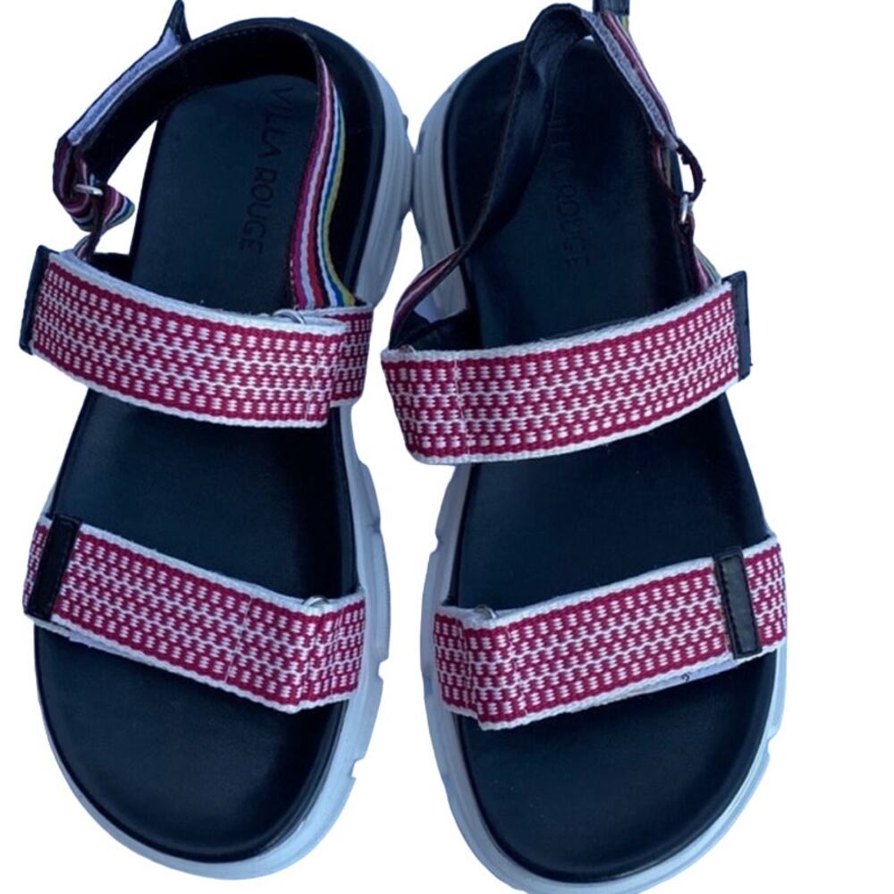 Villa Rouge NWOT Padded Platform Sandals 7